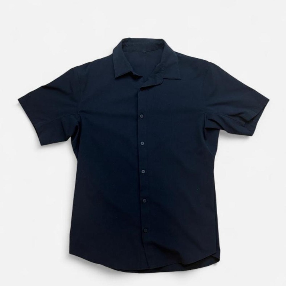 Lululemon Mens Black Short Sleeve Button Up Shirt Size M